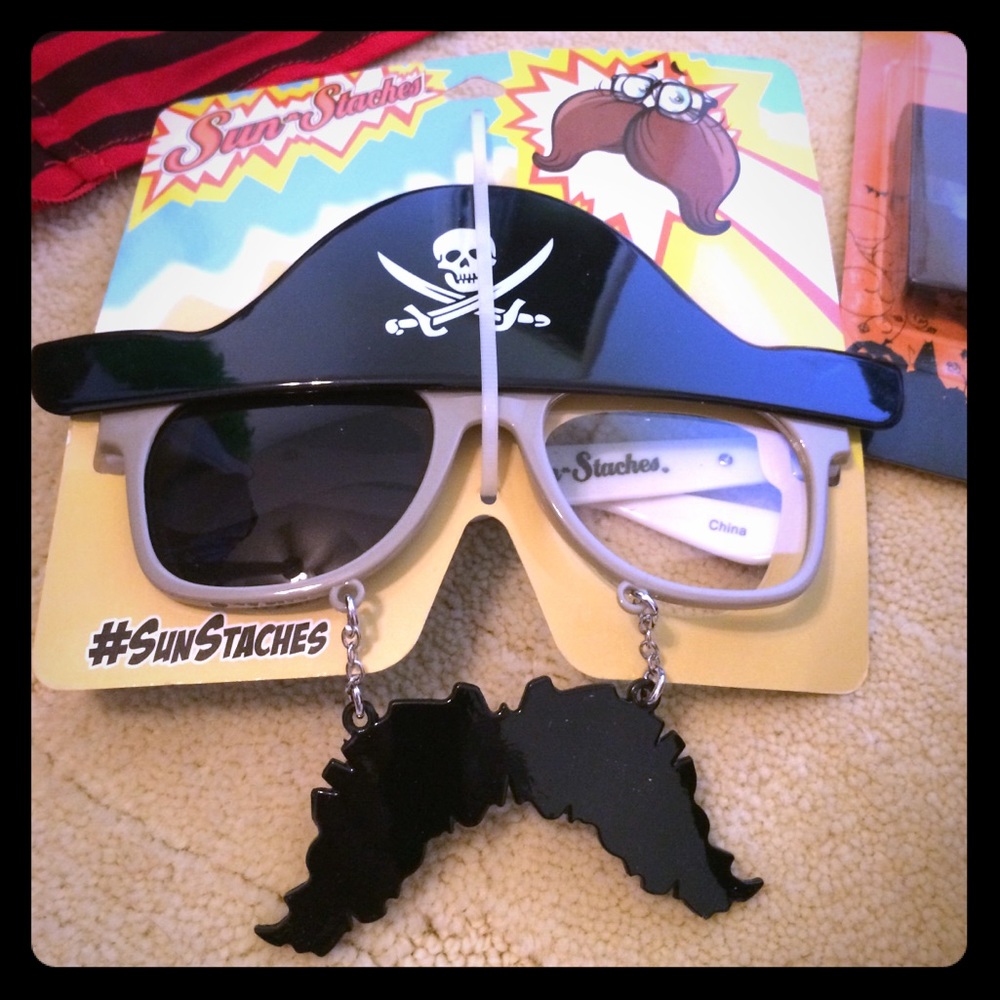 NIP Pittsburgh Pirate Fan Eye Patch glasses